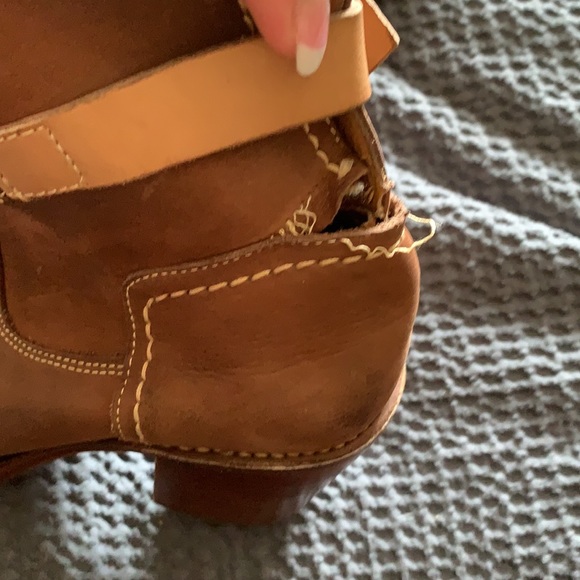 Frye boots size 9.5. Hardly worn - Picture 5 of 7